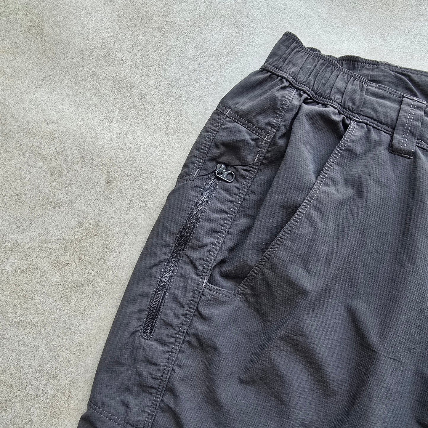 The North Face Shorts - M/L