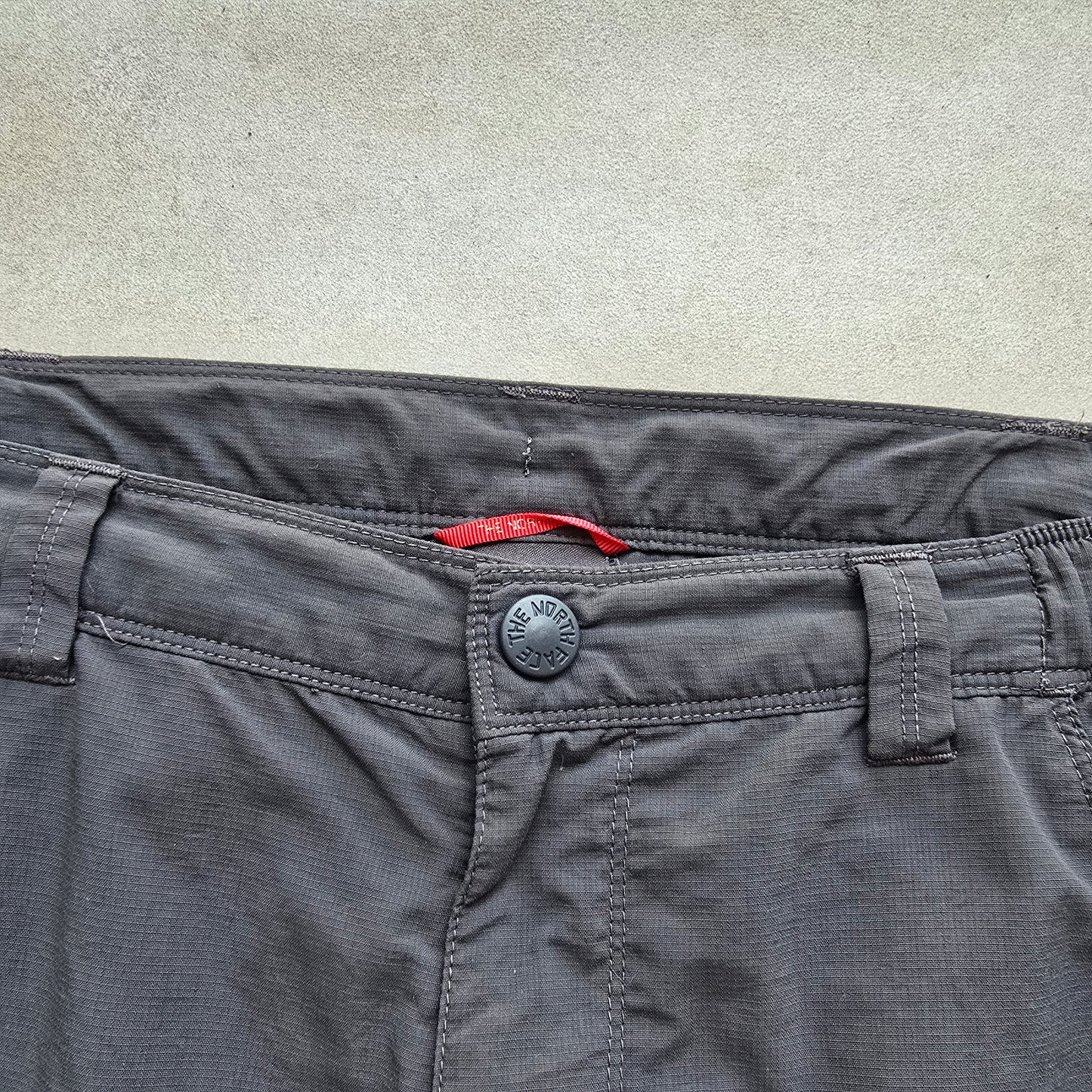 The North Face Shorts - M/L