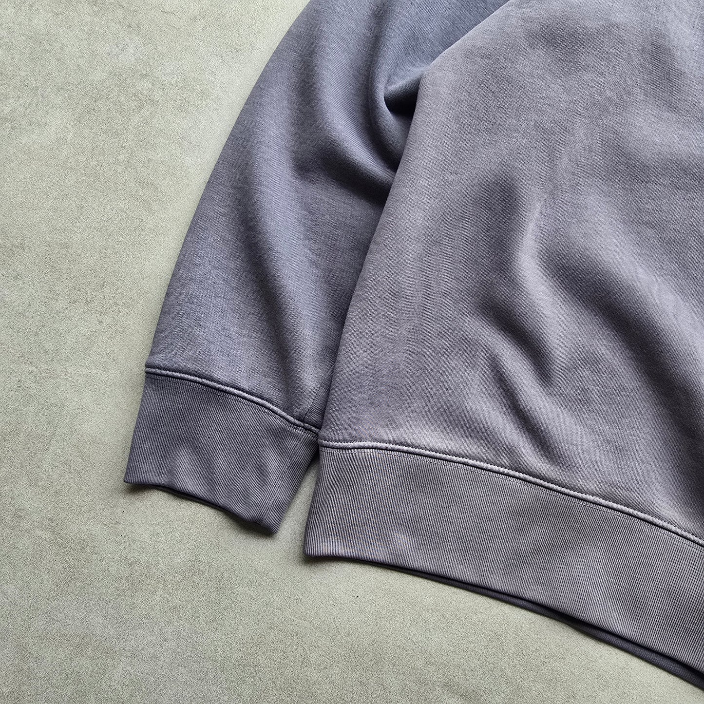 Vintage Russell Athletic Sweatshirt - L/XL