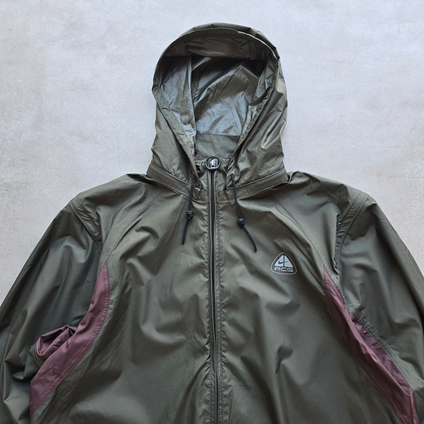 Nike ACG Oregon Series Micro Shell Jacket - M
