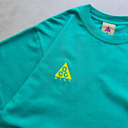 Nike ACG Tee - S