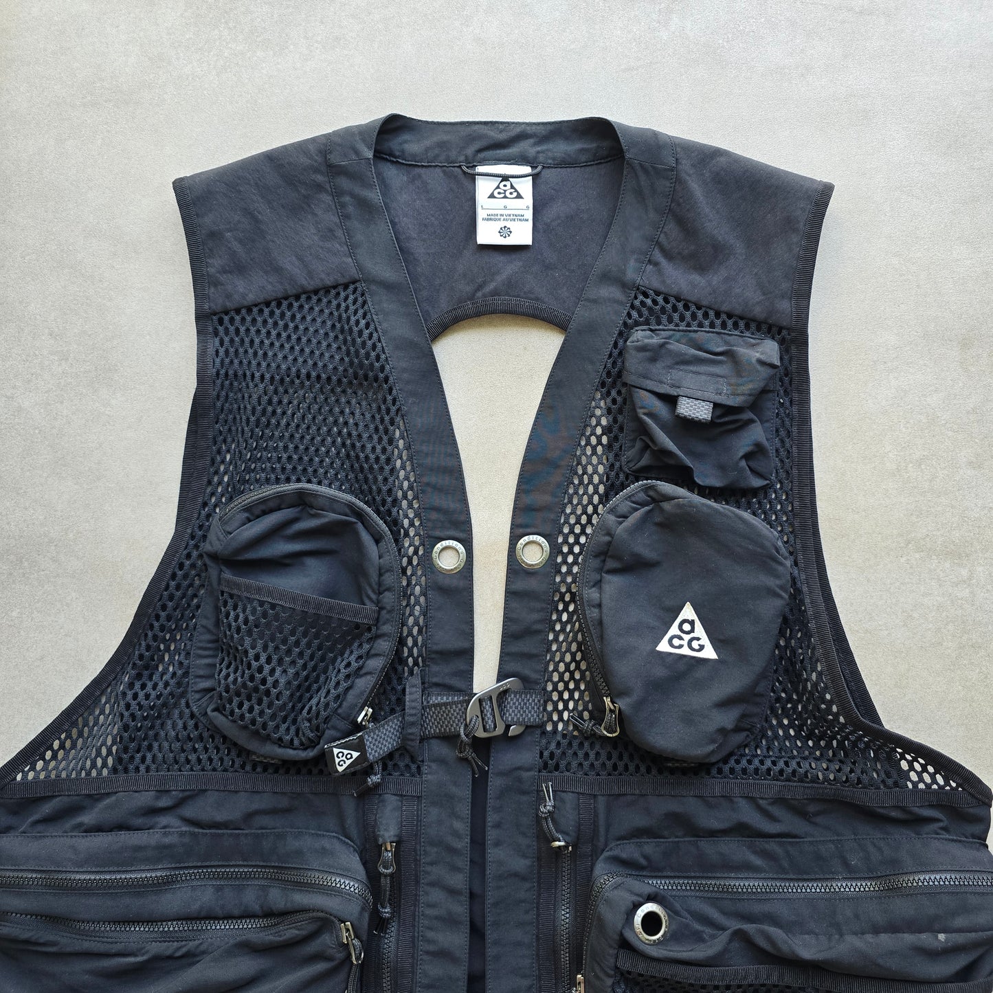 Nike ACG Buttles Vest - L