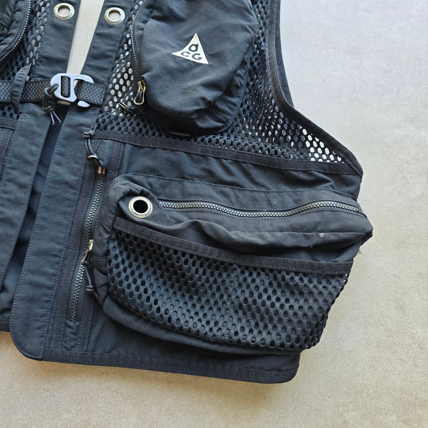 Nike ACG Buttles Vest - L