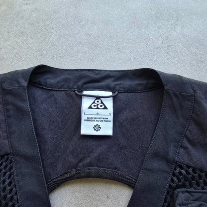 Nike ACG Buttles Vest - L