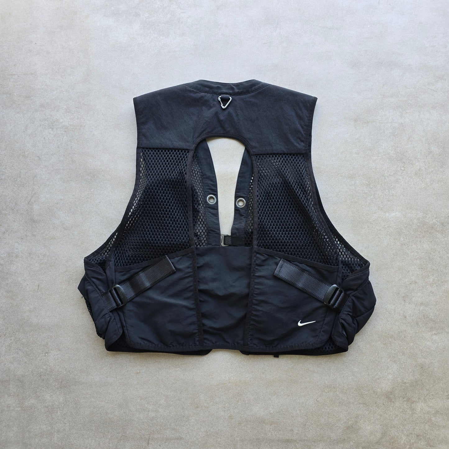 Nike ACG Buttles Vest - L