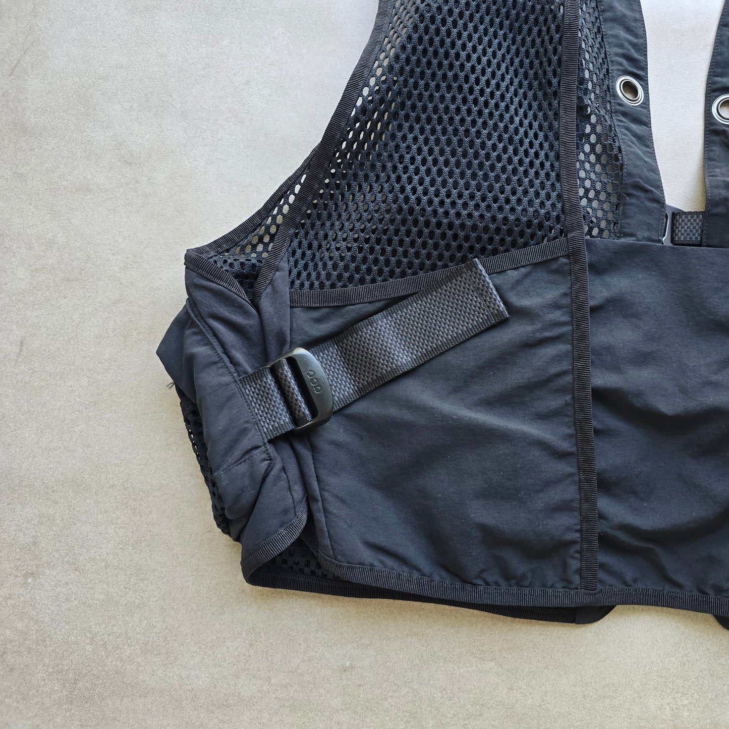 Nike ACG Buttles Vest - L