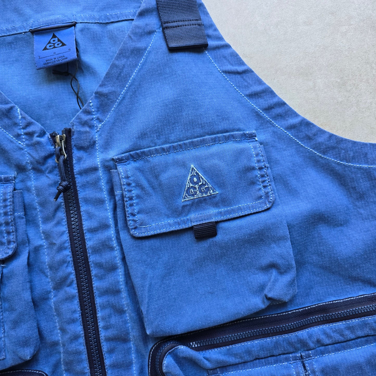 Nike ACG Watchman Peak Vest (NEW) - L