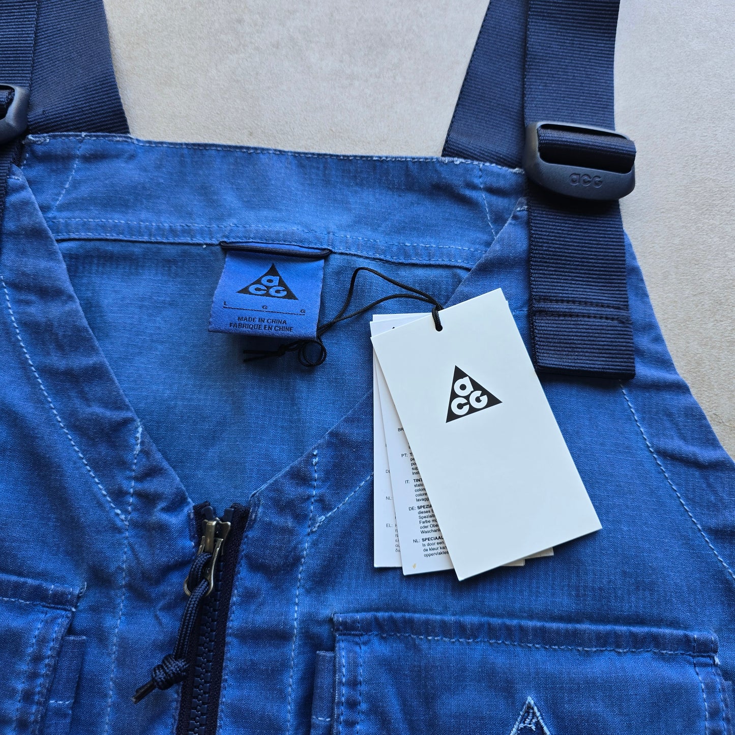 Nike ACG Watchman Peak Vest (NEW) - L