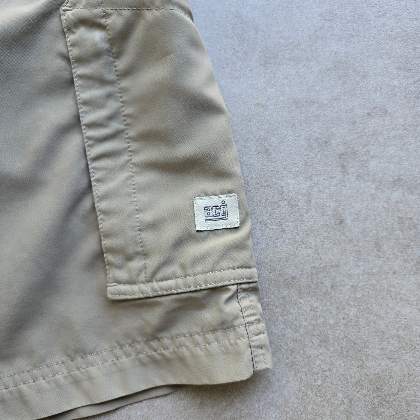 Vintage Nike ACG Cargo Shorts - M/L