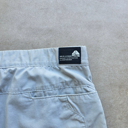 Vintage Nike ACG Shorts - L