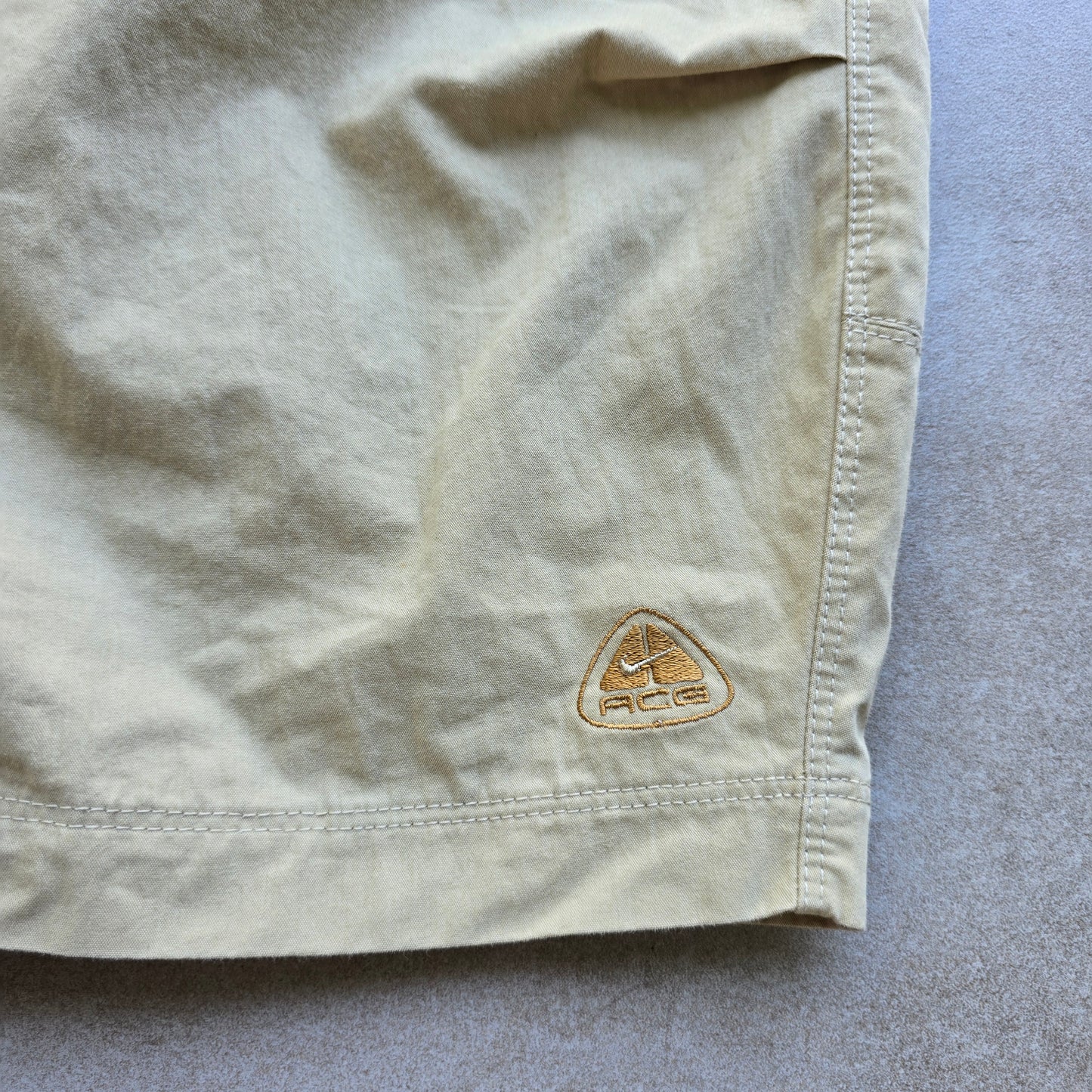 Vintage Nike ACG Long Shorts - XL