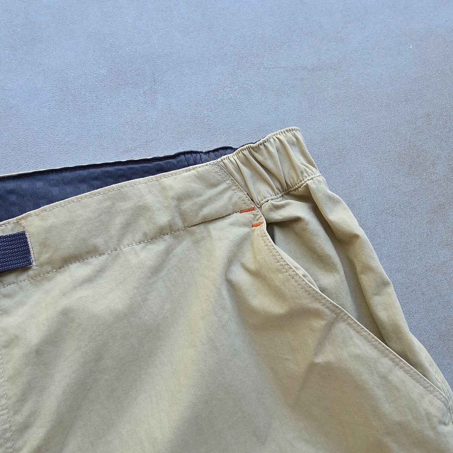Vintage Nike ACG Long Shorts - XL
