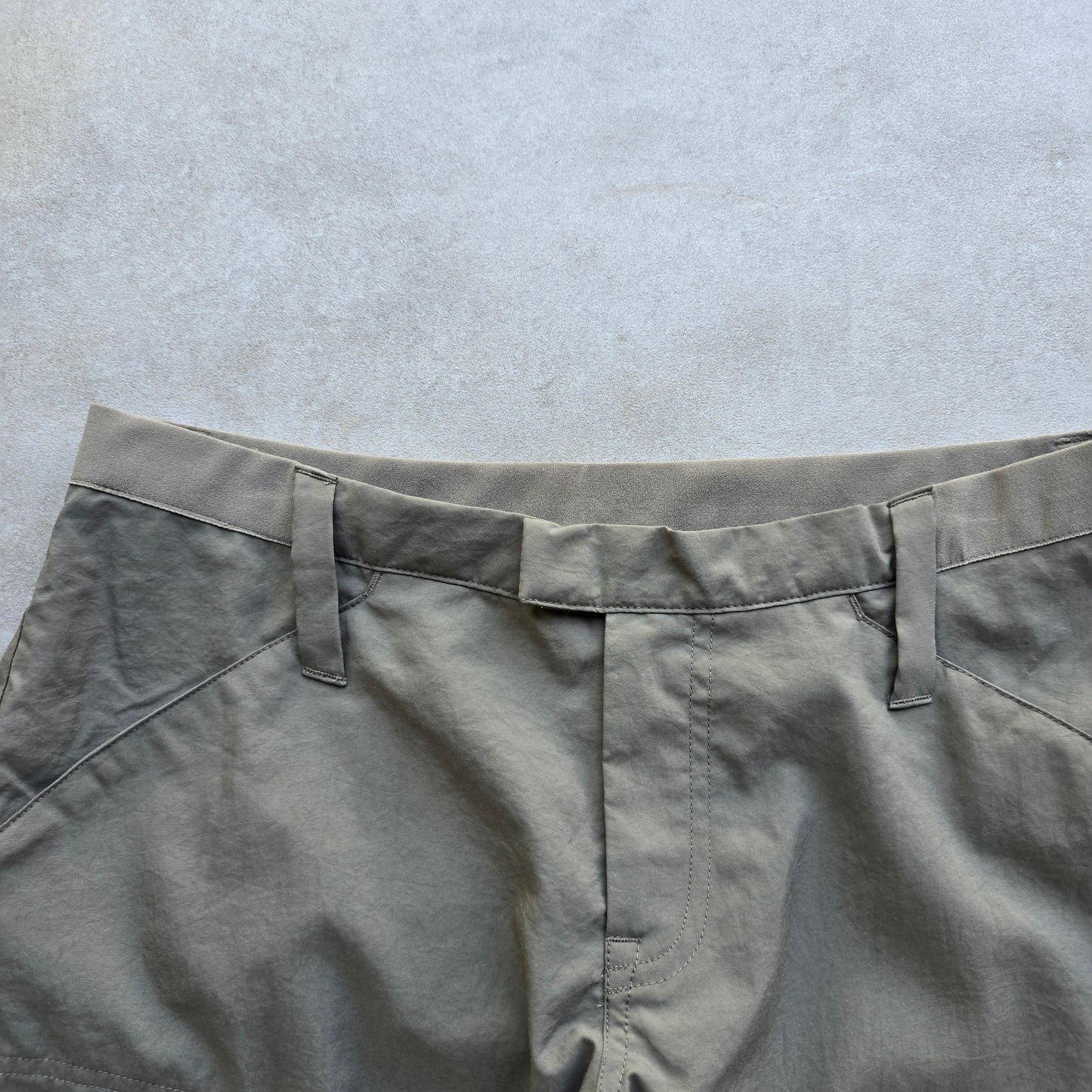 Vintage Nike ACG Zip Off Convertible Pants - WMNS M