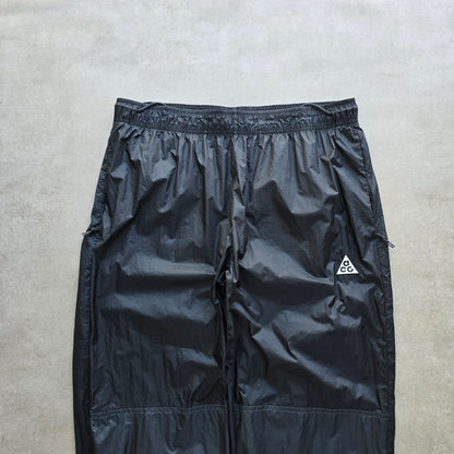 Nike ACG Cinder Cone Windshell Pants - M