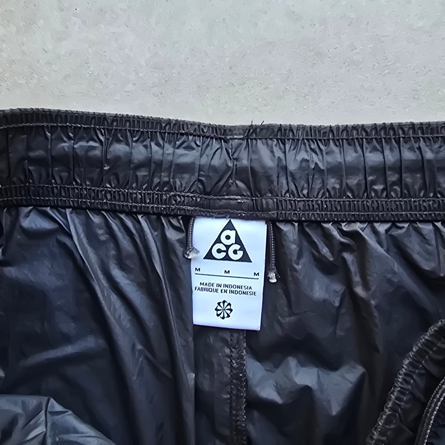 Nike ACG Cinder Cone Windshell Pants - M