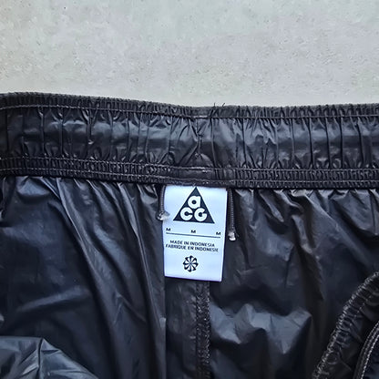 Nike ACG Cinder Cone Windshell Pants - M