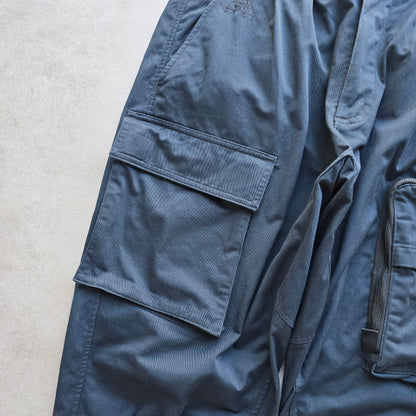 RARE Nike ACG Woven Cargo Pants - M