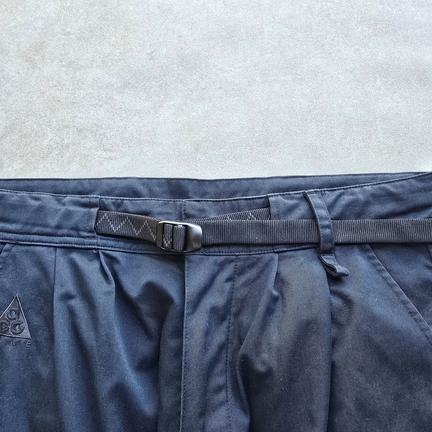 RARE Nike ACG Woven Cargo Pants - M