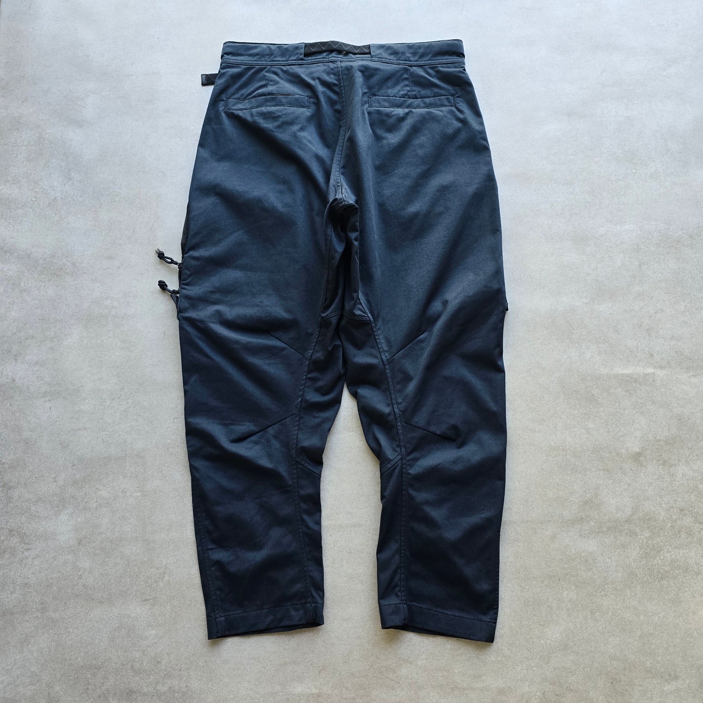 RARE Nike ACG Woven Cargo Pants - M