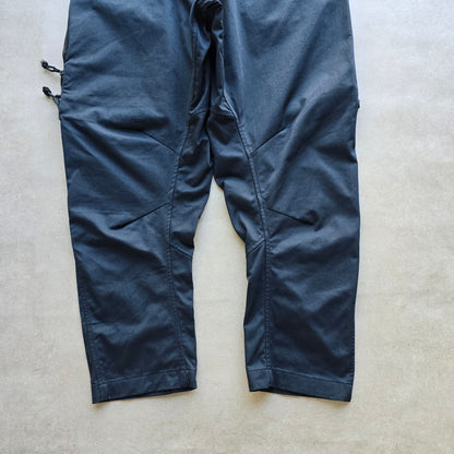 RARE Nike ACG Woven Cargo Pants - M