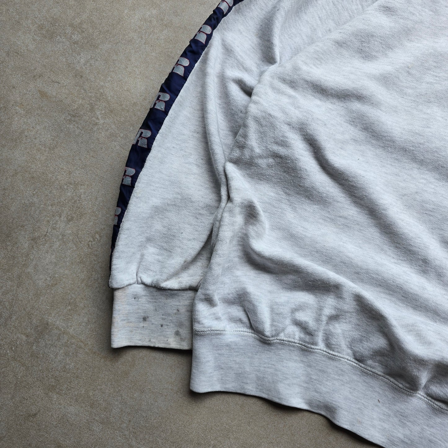 Vintage Russell Athletic Sweatshirt - M/L