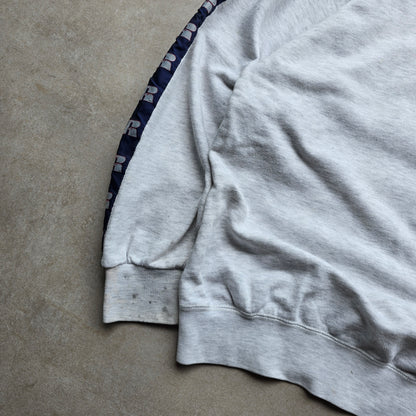 Vintage Russell Athletic Sweatshirt - M/L