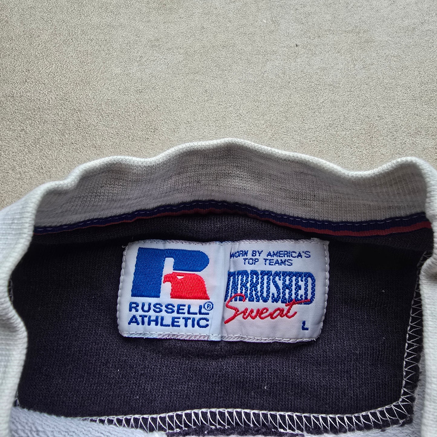 Vintage Russell Athletic Sweatshirt - M/L