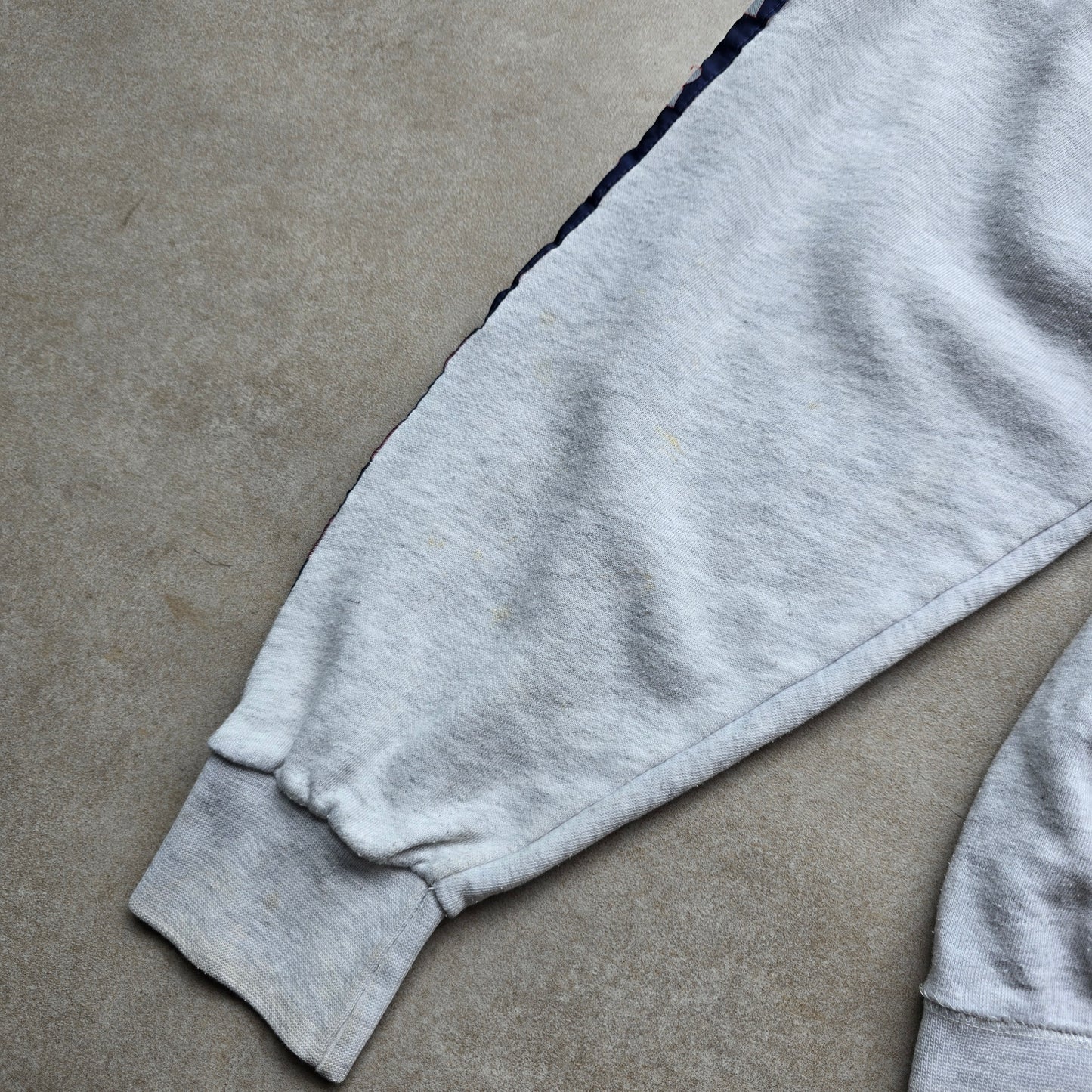 Vintage Russell Athletic Sweatshirt - M/L