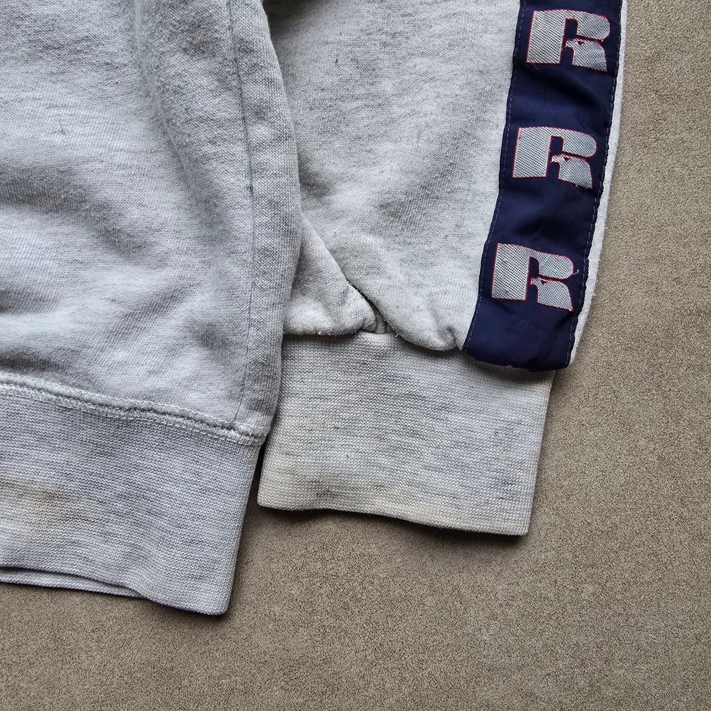 Vintage Russell Athletic Sweatshirt - M/L