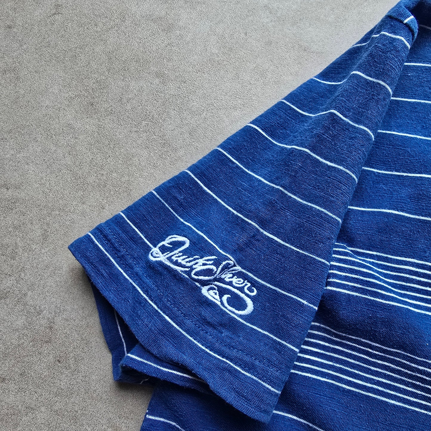 Vintage Y2K Quiksilver Polo Shirt - M