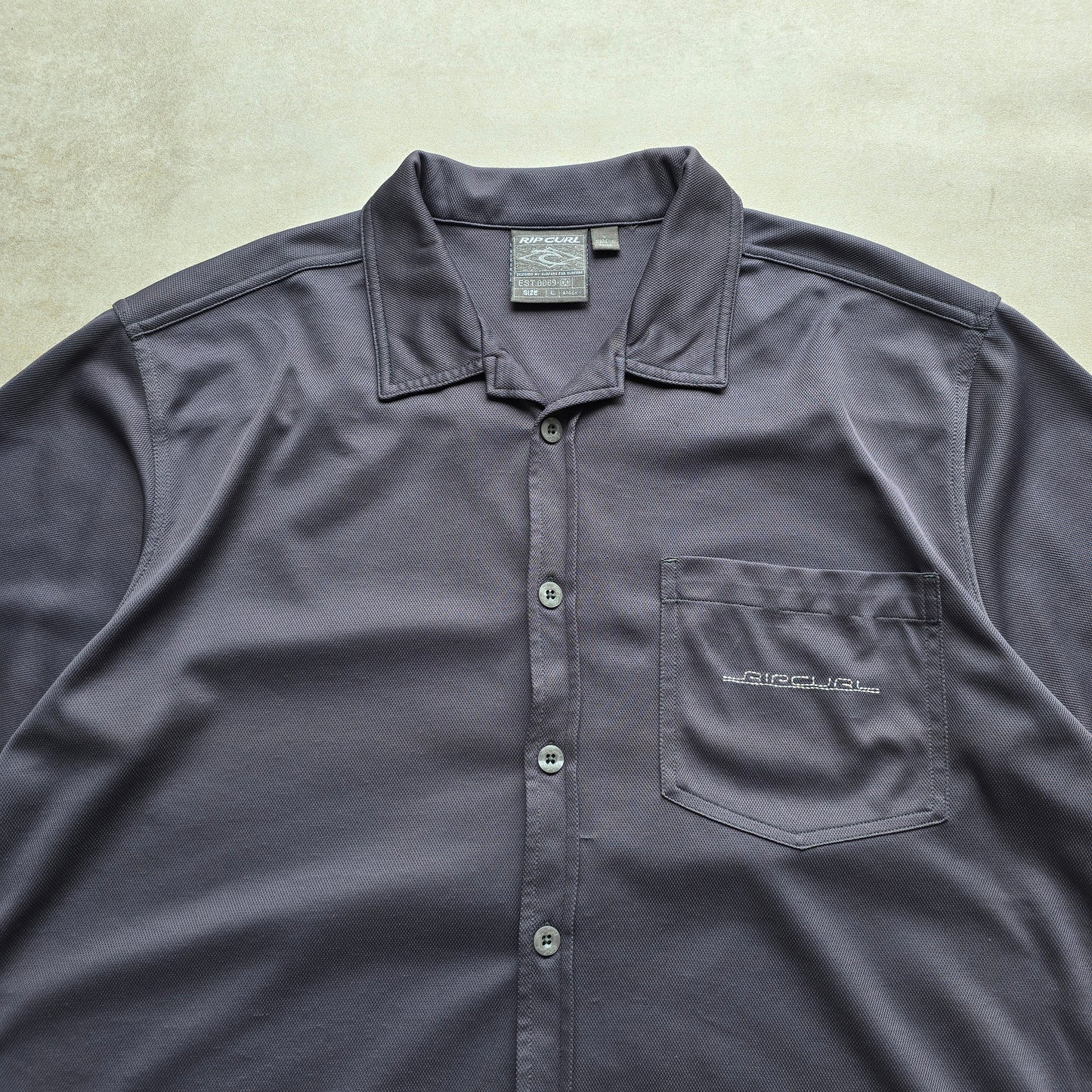 Vintage Rip Curl Short Sleeve Button Up Shirt - L