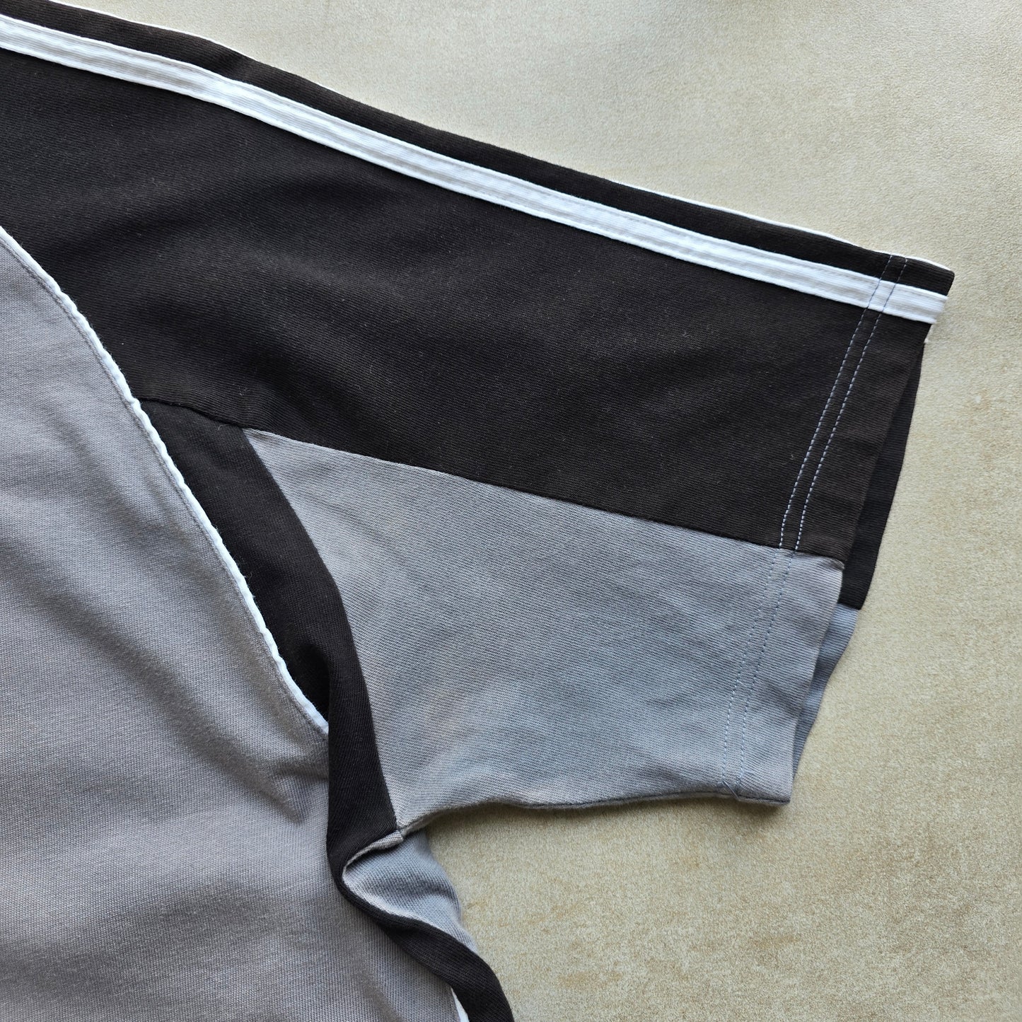 Vintage Adidas Tee - M/L