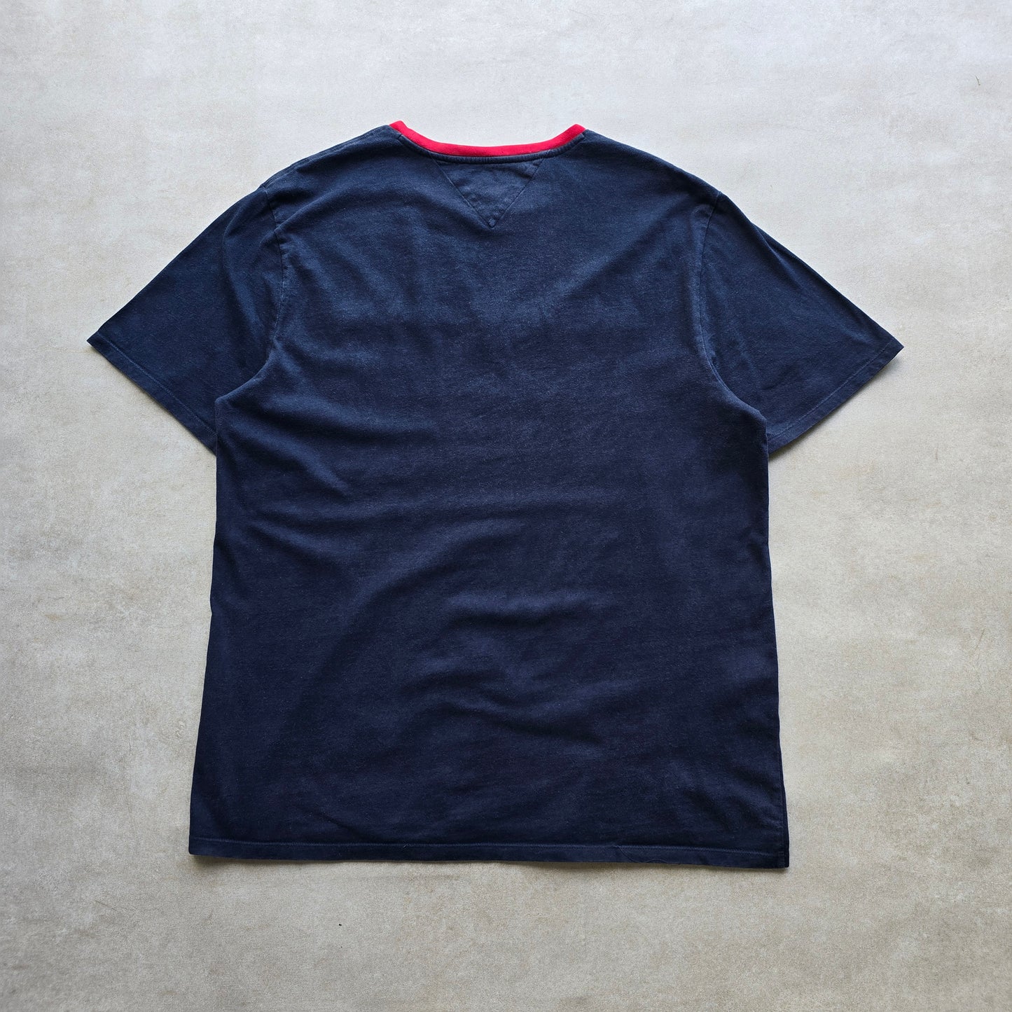Tommy Hilfiger Embroidered Spellout Tee - L/XL