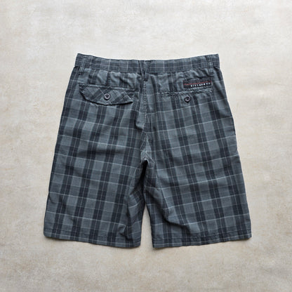 Billabong Plaid Shorts - 32