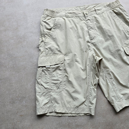 Vintage Columbia Titanium Cargo Shorts - L