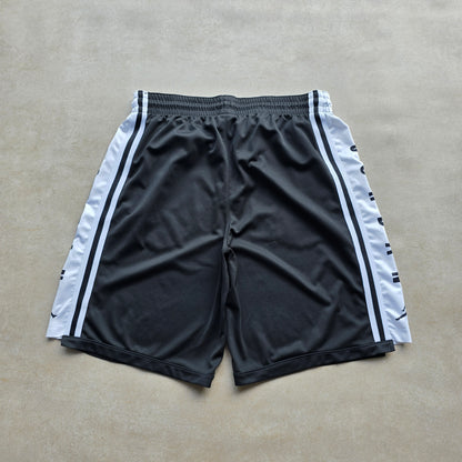 Jordan Basketball Shorts - XL