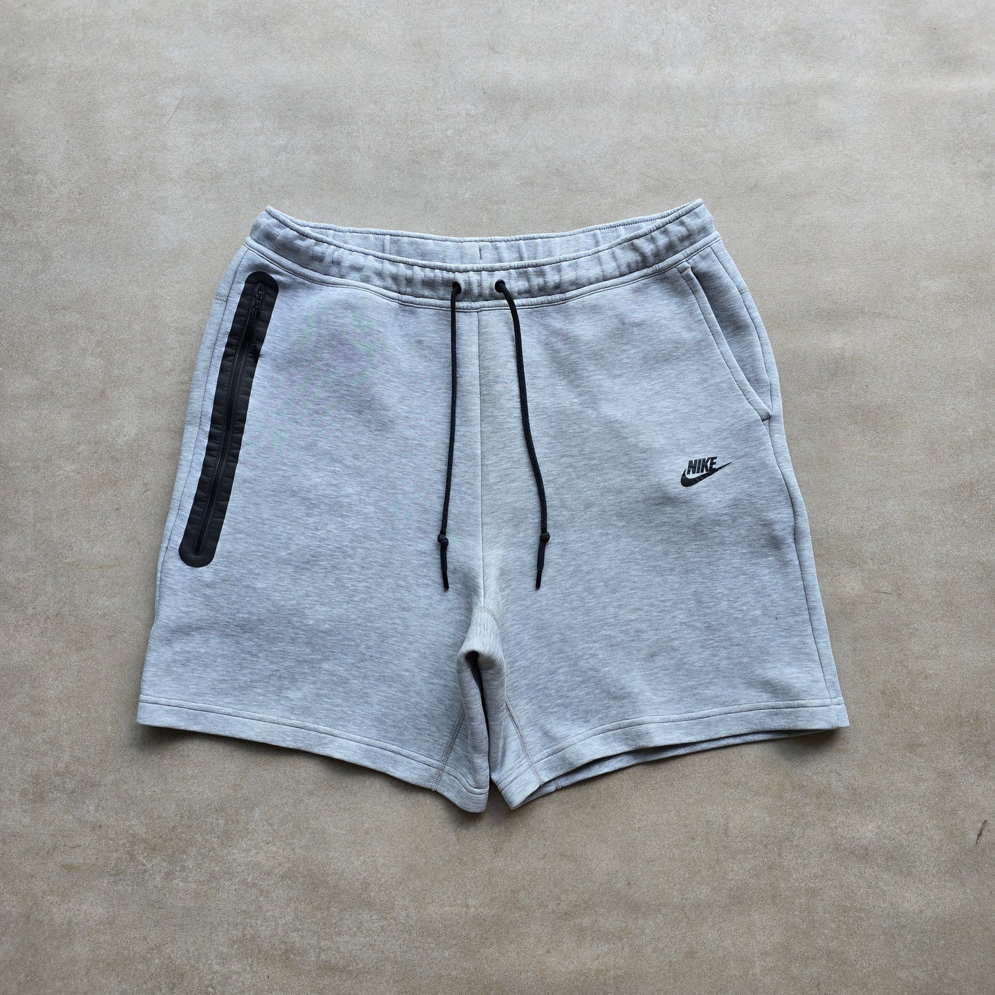 Nike Tech Fleece Shorts - XL