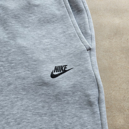 Nike Tech Fleece Shorts - XL