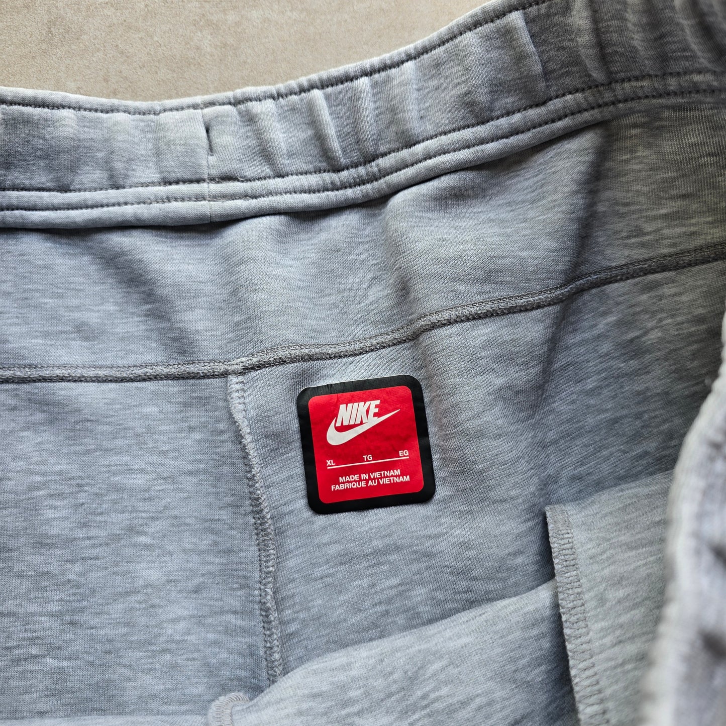 Nike Tech Fleece Shorts - XL