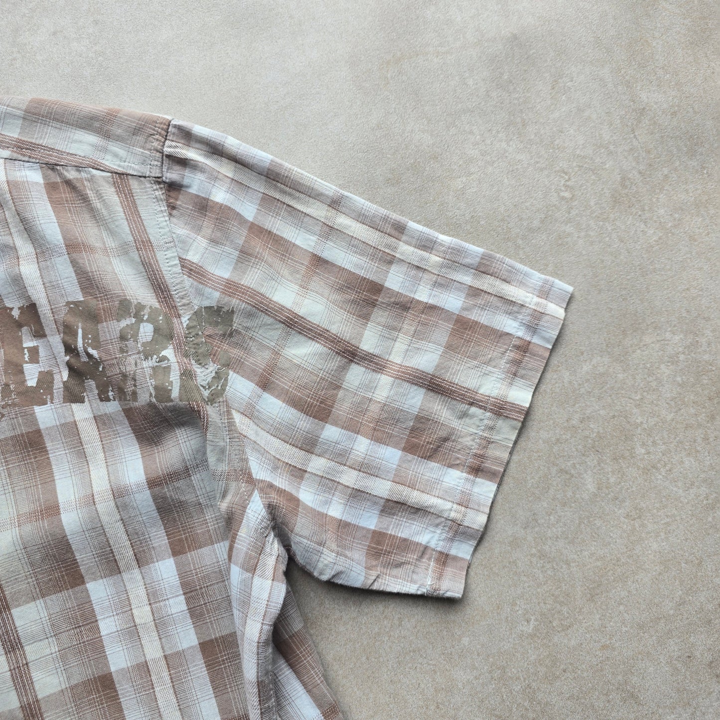 Vintage Y2K Byrning Spears Short Sleeve Button Up Shirt - S