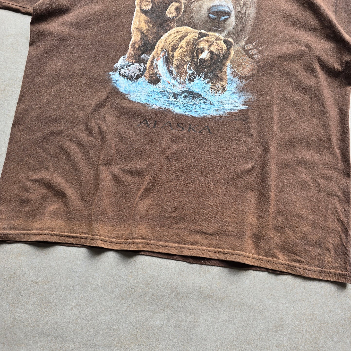 Vintage Alaska Bear Tee - XL