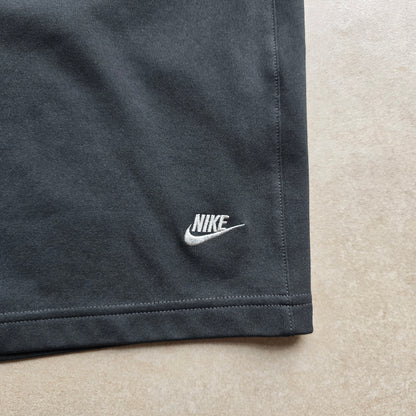 Vintage Nike Embroidered Logo Shorts - L
