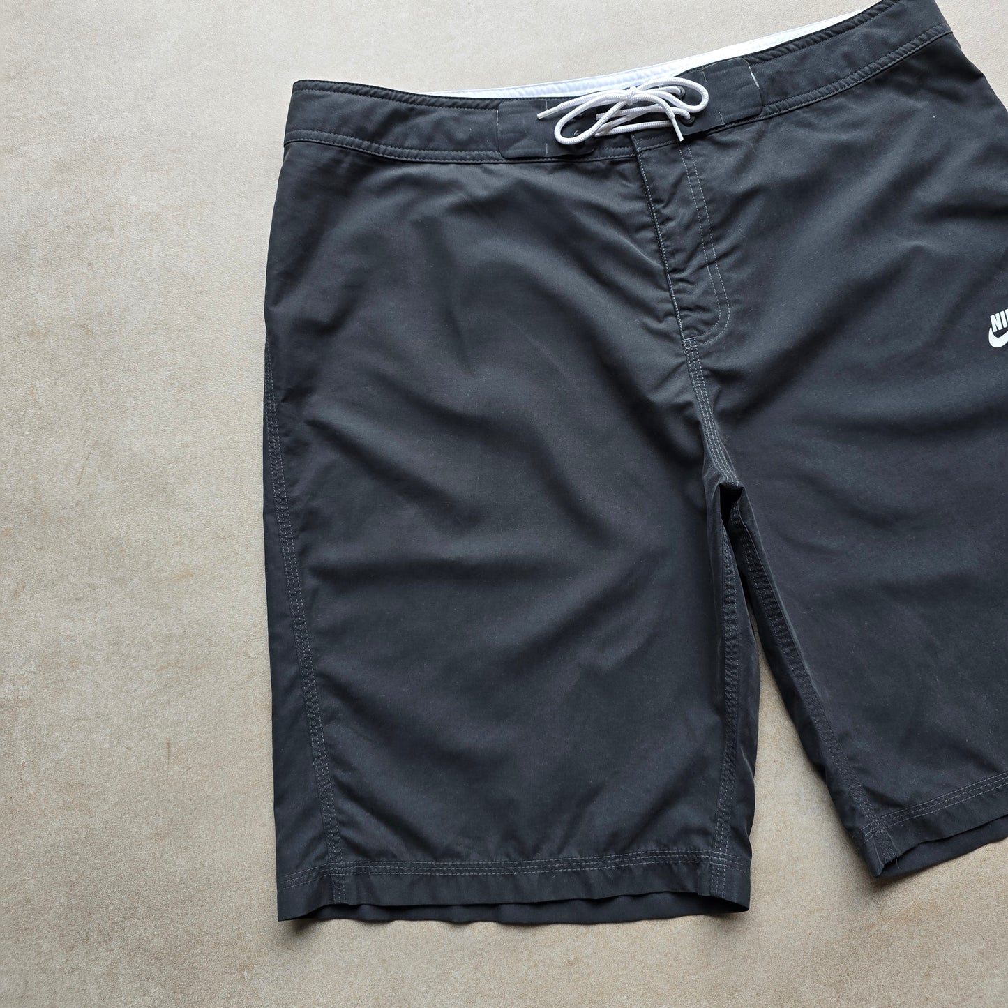 Vintage Nike Board Shorts - 36