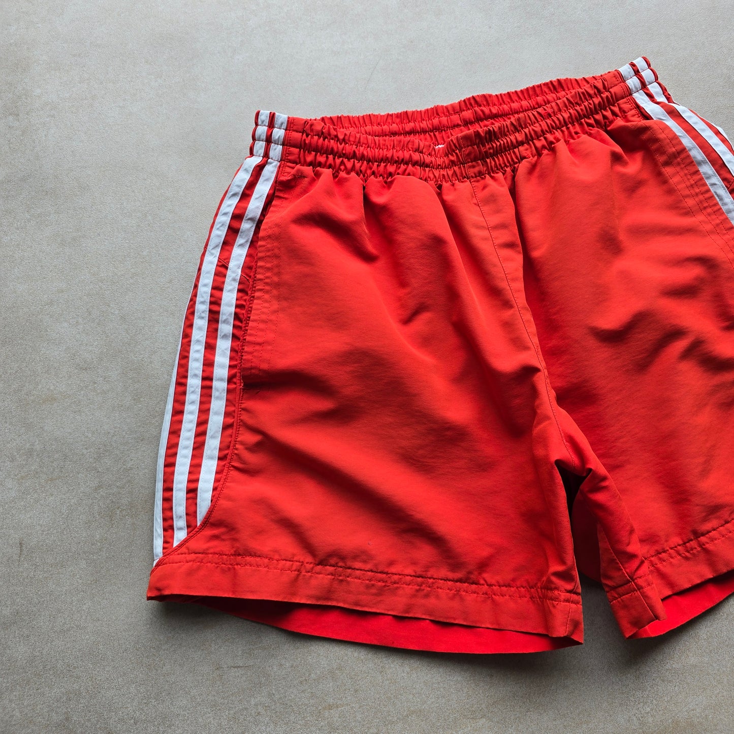 Adidas Shorts - WMNS M