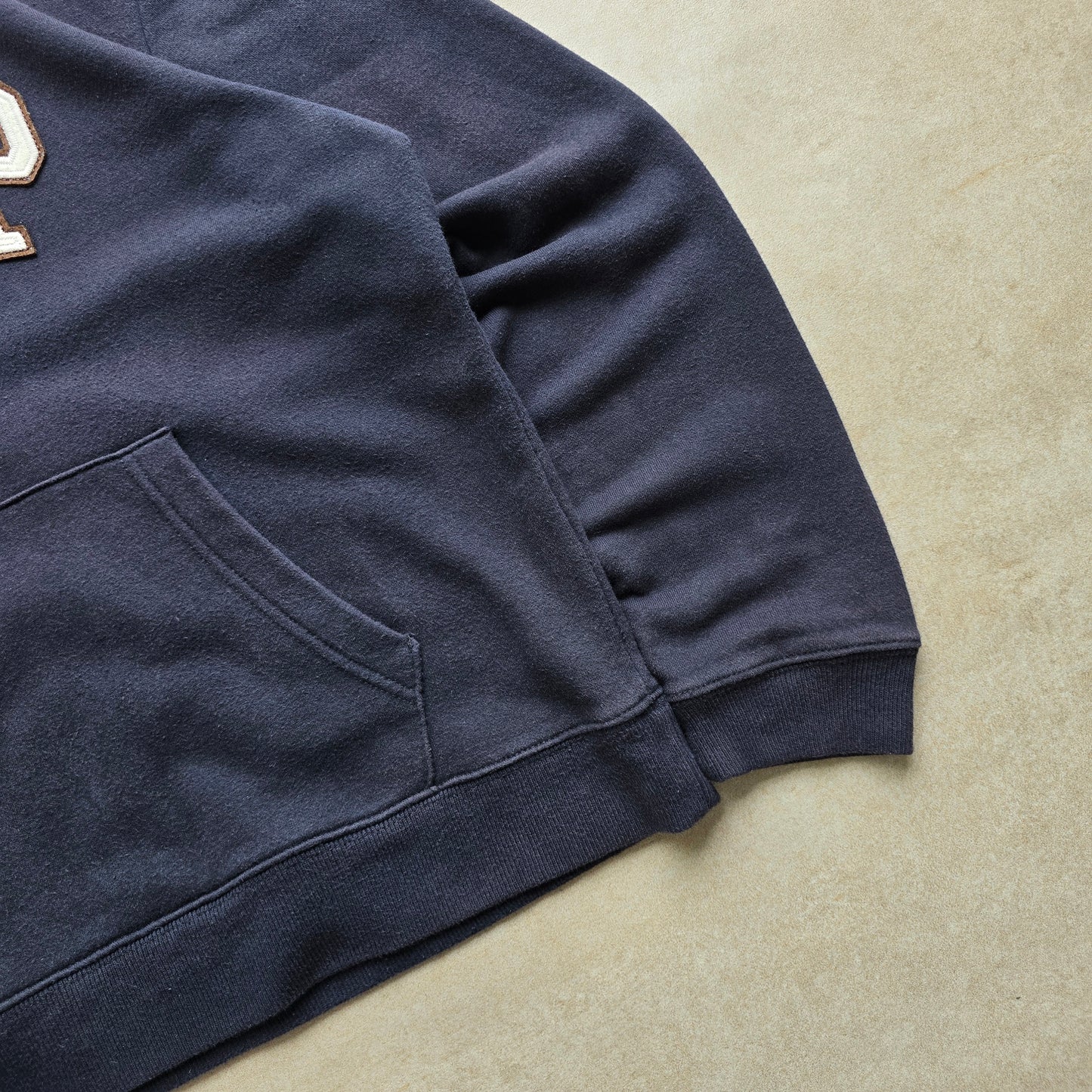 Gap Hoodie - M