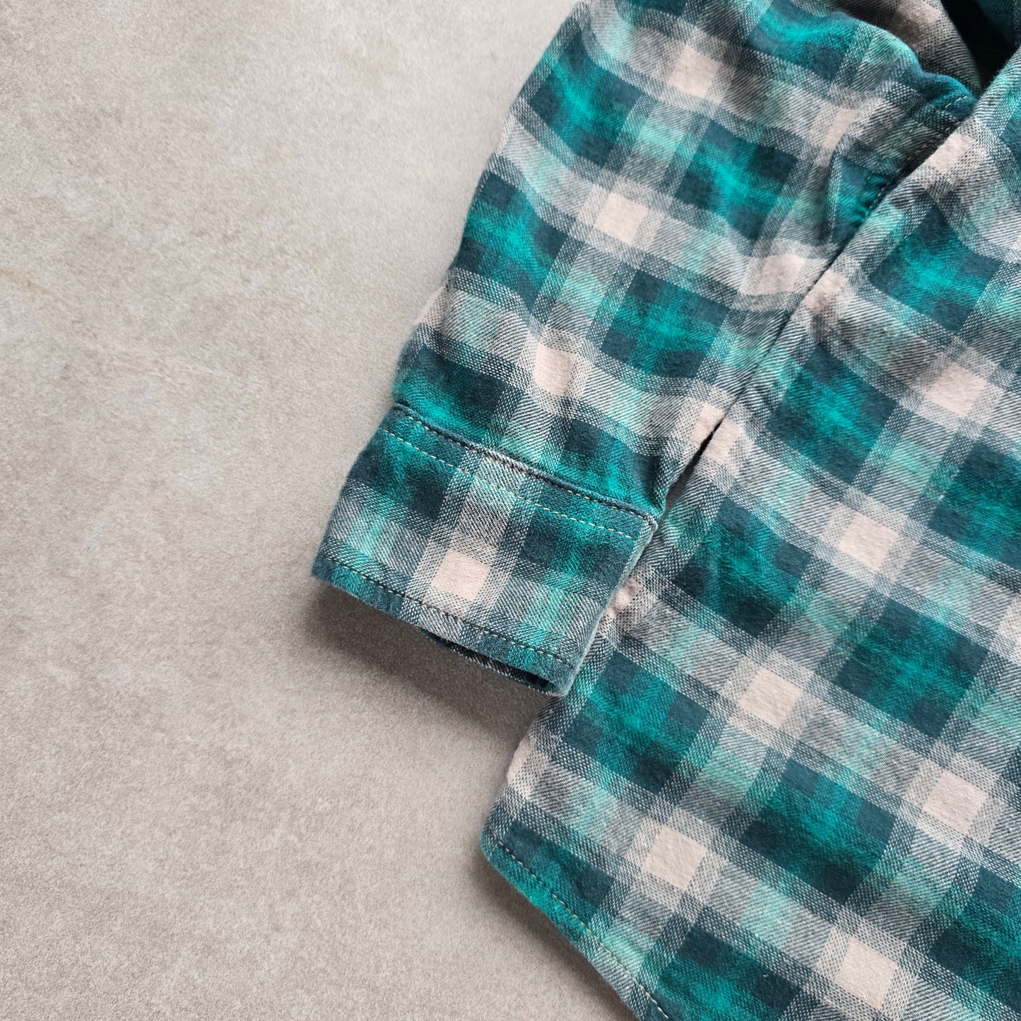 Dickies Plaid Flannel Long Sleeve Button Up Shirt - S