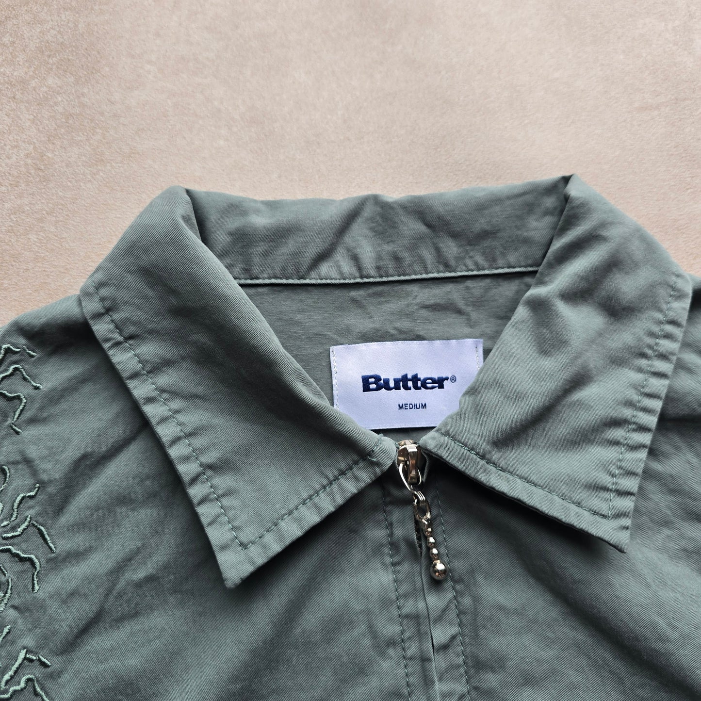 Butter Goods Bug Short Sleeve Zip Shirt - M