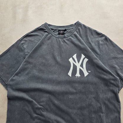 New York Yankees Majestic Tee - L