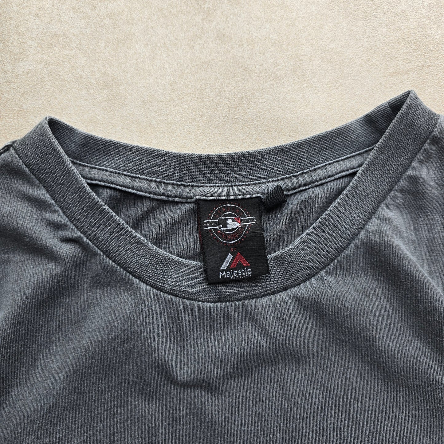 New York Yankees Majestic Tee - L