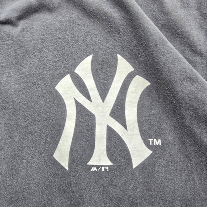 New York Yankees Majestic Tee - L
